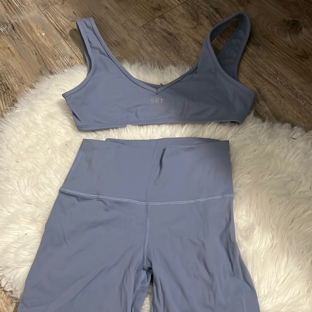 Setactive bike shorts and dip bra in surf